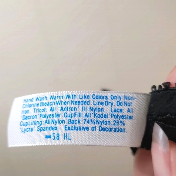 Vintage Maidenform Chantilly Black Lace 34B Black Bra - Picture 10 of 10